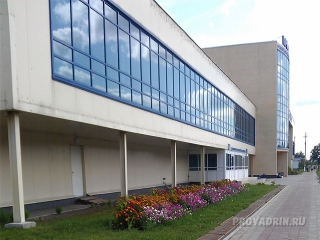 Ядринская прокуратура выявила нарушения при эксплуатации бассейна ФСК "Присурье"
